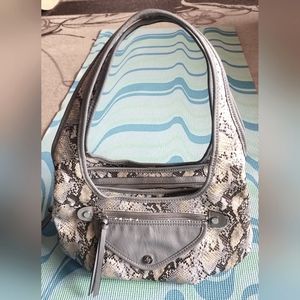 Simply Vera Vera Wang Shoulder Bag